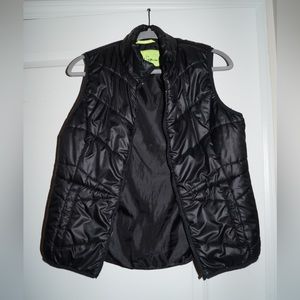 Flirtitude Black active vest